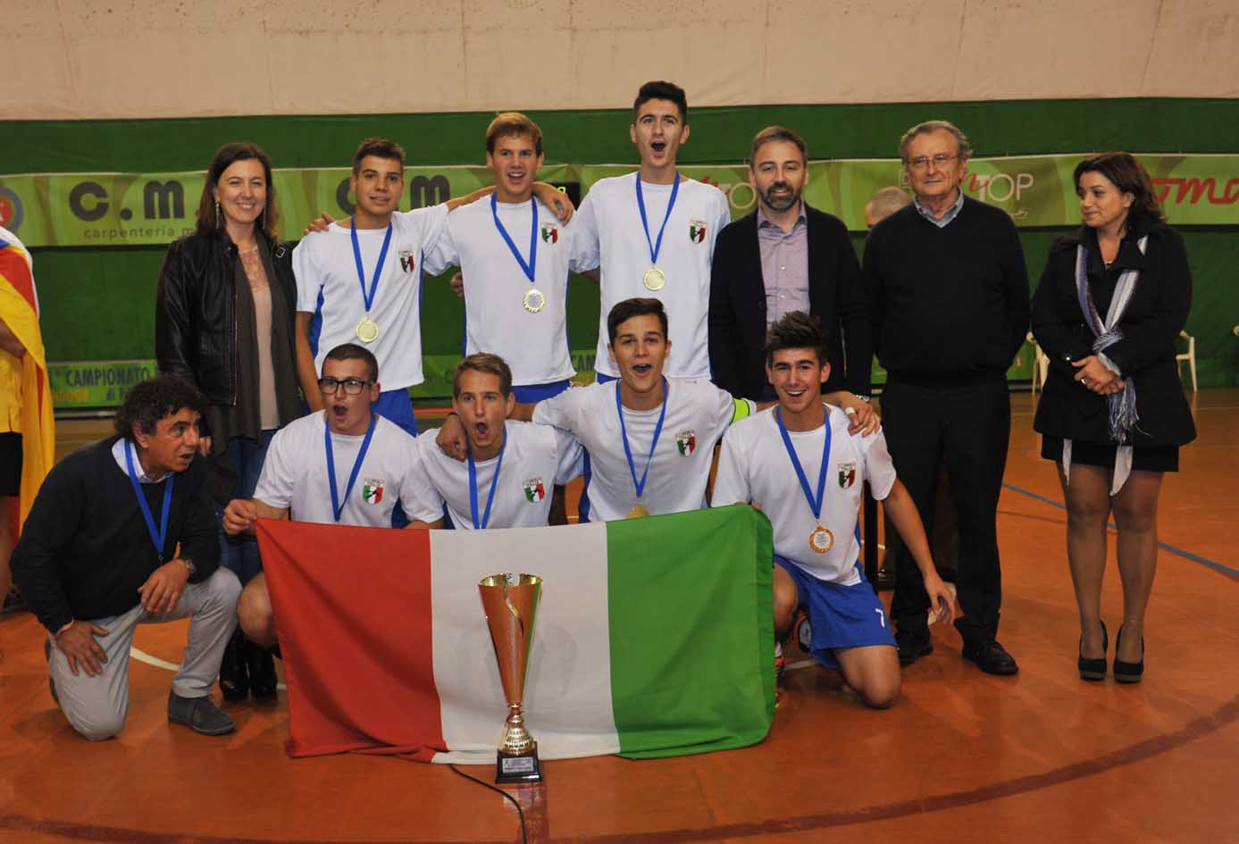 ITALIA GIOVANILE MASCHILE foto MOSNA 8030