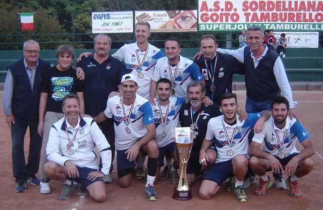Foto Cavaion Campione foto di Pometto