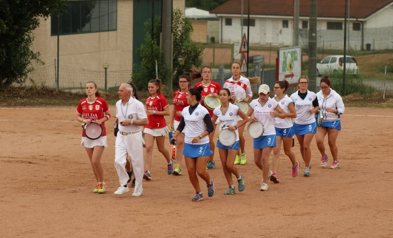 Femminile Ingresso in campo
